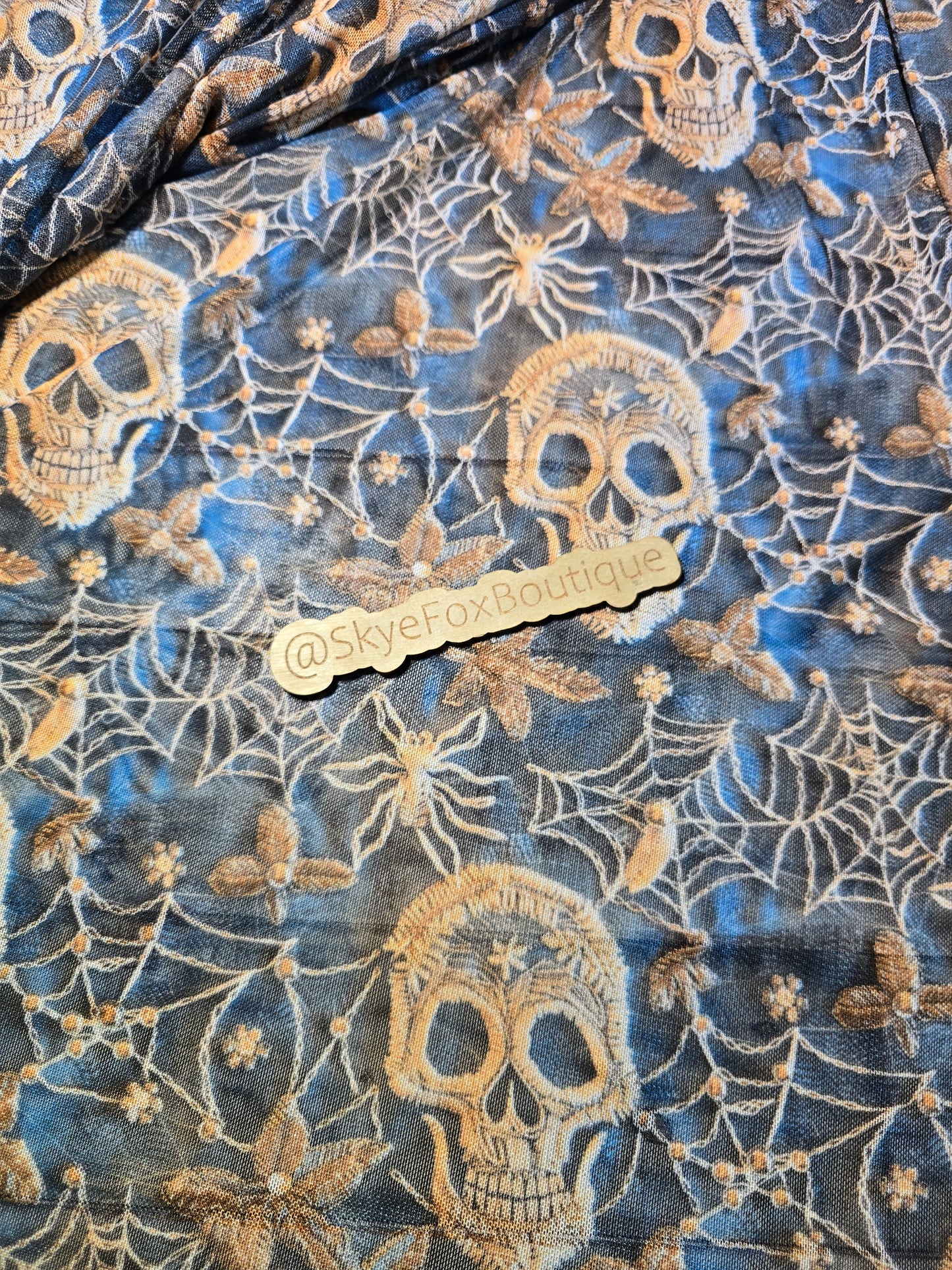 Mesh black skull