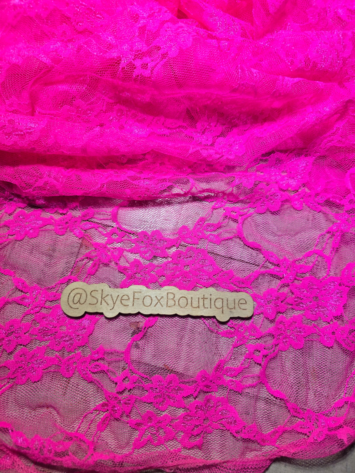 Neon pink Mesh