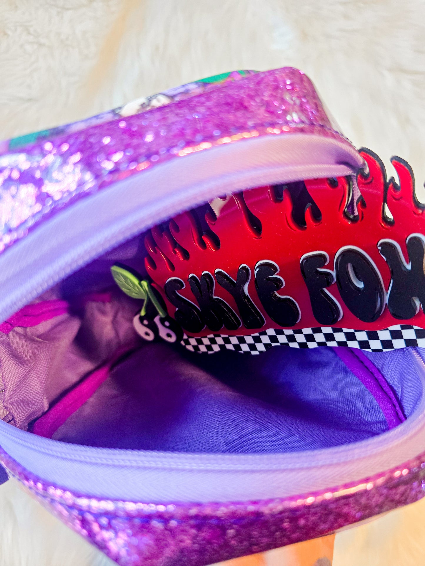 Coffin Cross body Happy wife