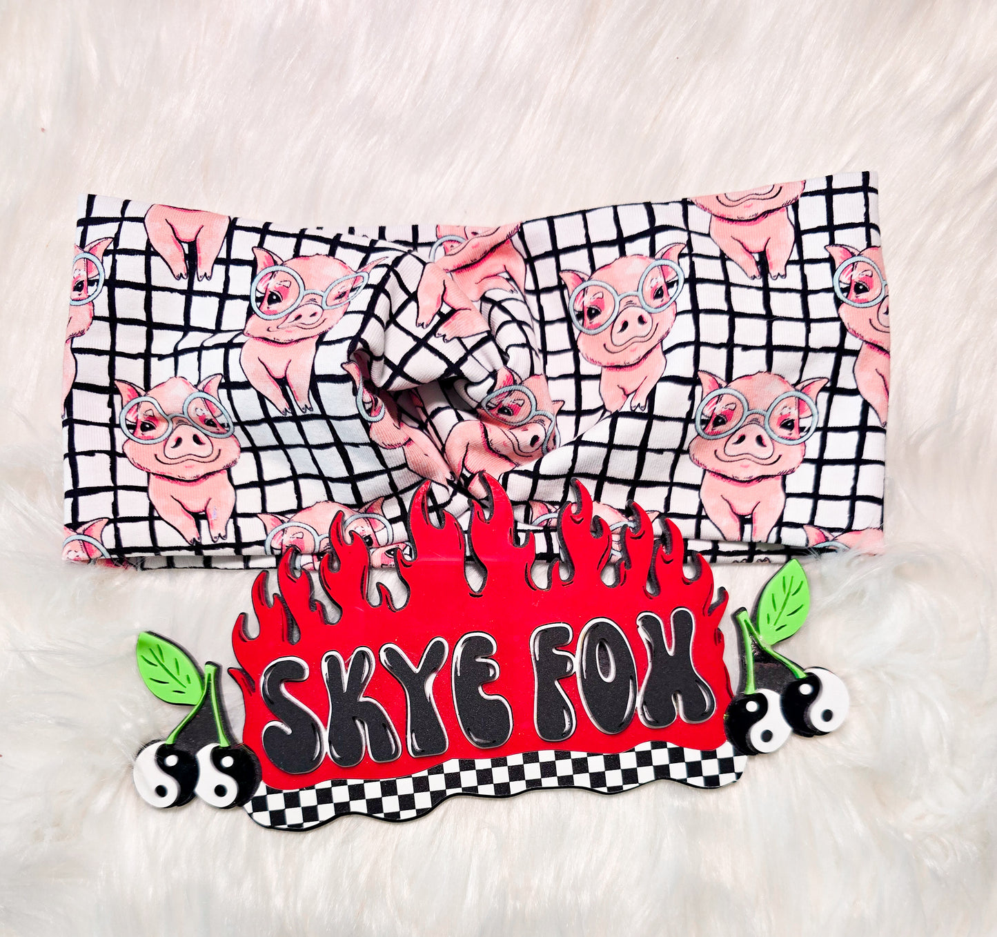 Twist Headband pig