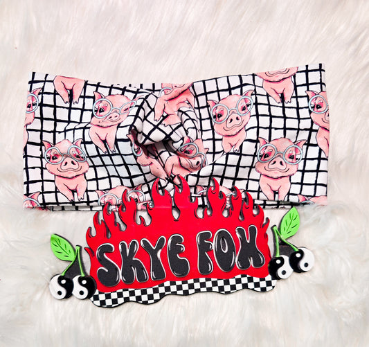 Twist Headband pig