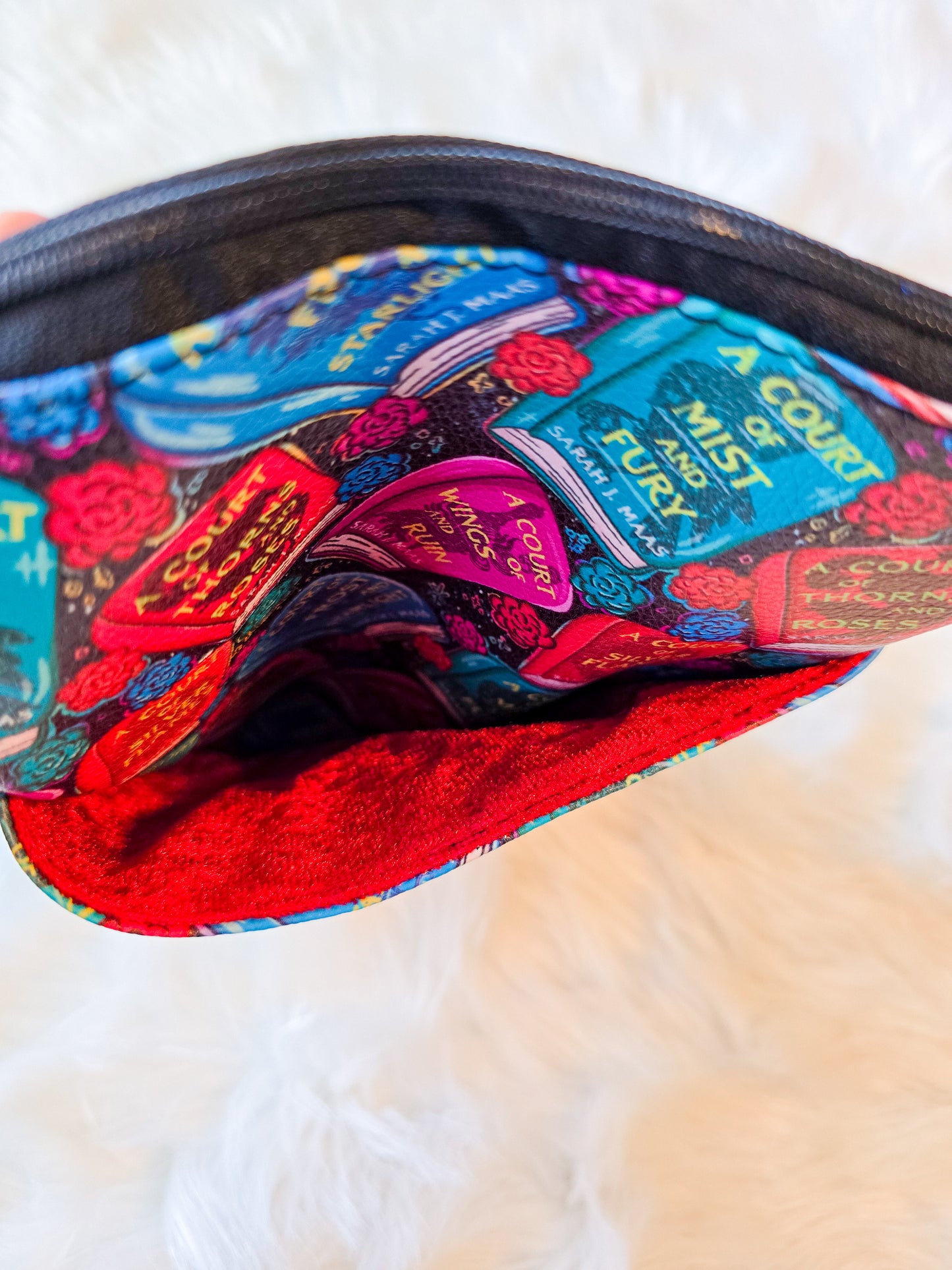 A C O T A R Kindle/ Book sleeve Zipper bag