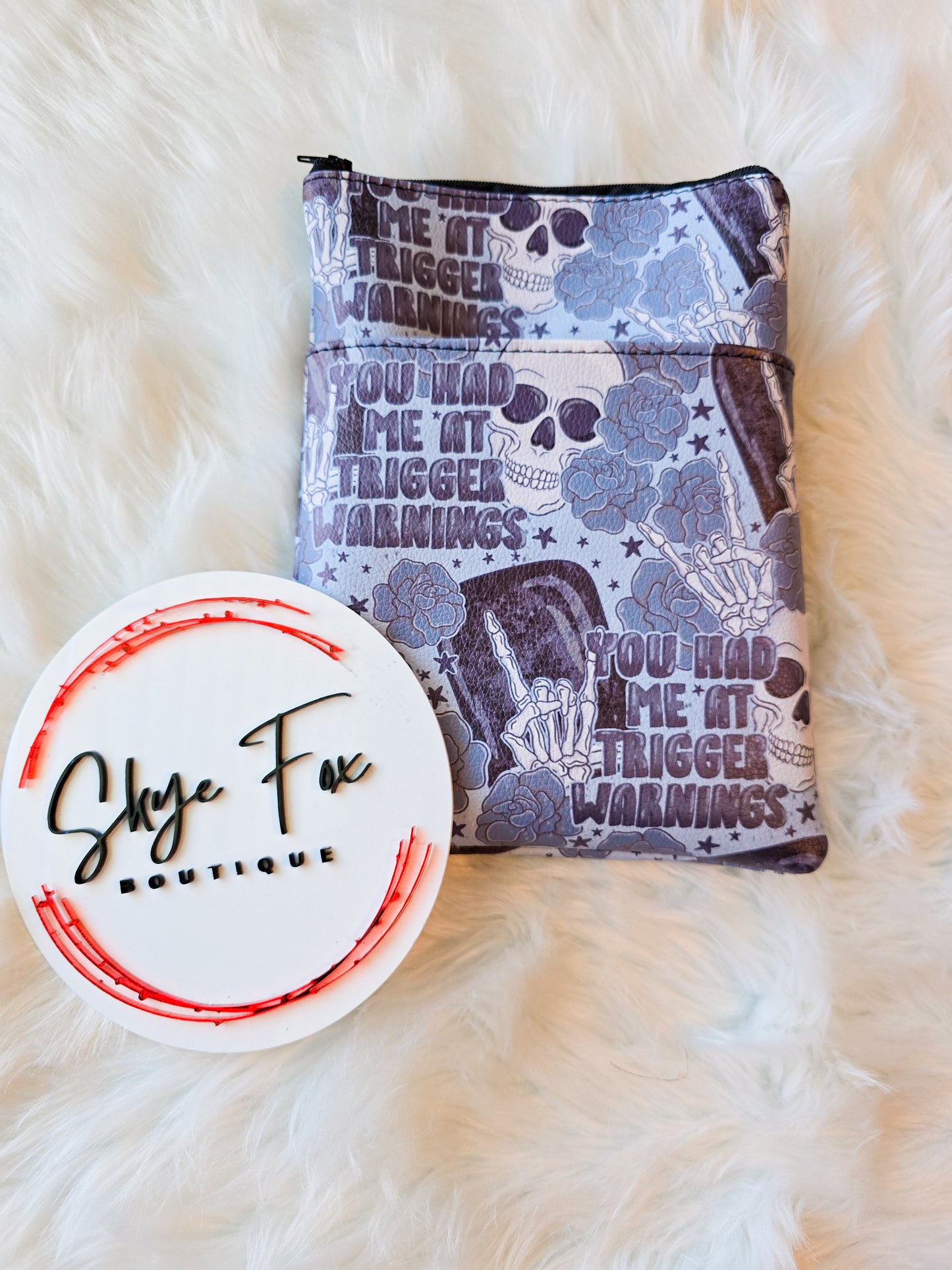 Trigger Kindle/ Book sleeve Zipper bag